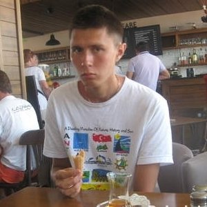 Валентин зиновенков, 28 лет